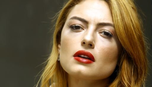 Hazal Şenel: Hayatı, Kariyeri ve Kişisel Özellikleri