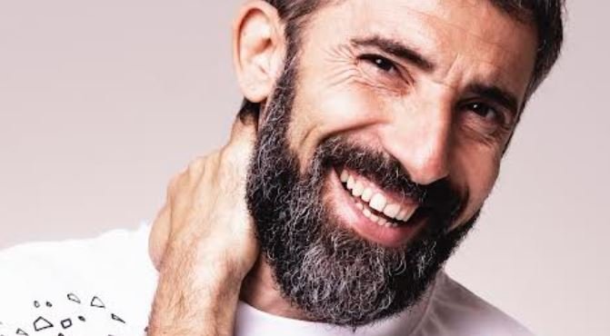 Mert Turak: Hayatı, Kariyeri ve Başarıları