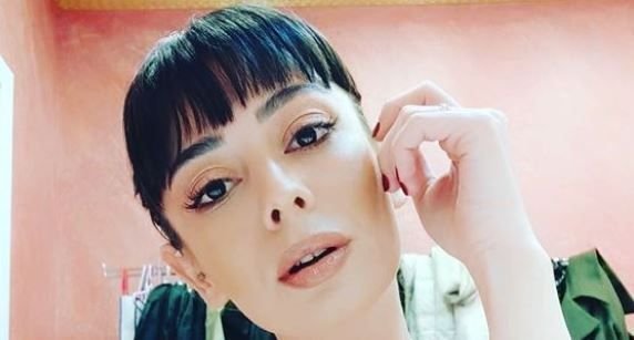 Merve Sevi: Başarılı Türk Oyuncunun Hayatı ve Kariyeri