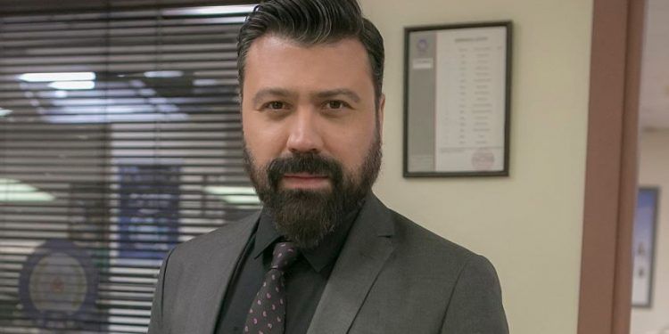 Bülent Emrah Parlak Kimdir? Hayatı, Kariyeri ve Hakkında Bilgiler