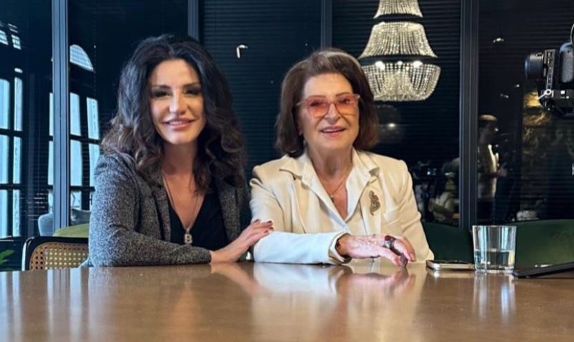 Gülseren Budayıcıoğlu ve Banu Noyan’ın En Moda Programında Nefes Kesici Röportajı