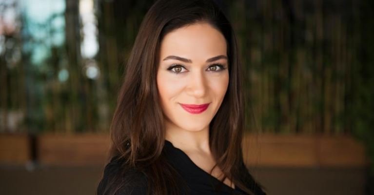Özge Borak: Sanatın İçinden Bir Hayat Hikayesi